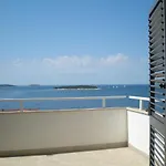 By The Sea - 15704 Апартаменты